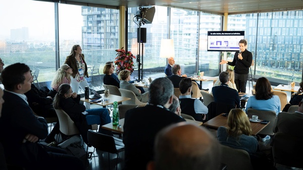 Martin Andree spricht vor Publikum der Breakout-Session