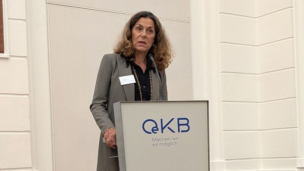 Vortrag von Barbara Trionfi, zuständig für die Freiheit der Presse und Medien bei der OSZE Wien