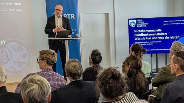 Wolfgang Struber bei der Begrüßung