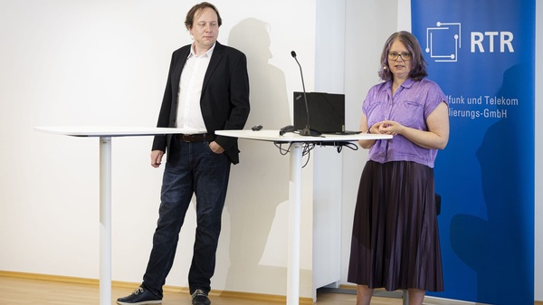 Studienautor:innen MMag. Manuela Grünangerl (Uni Salzburg) und Mag. Dr. Dimitri Prandner (Uni Linz)