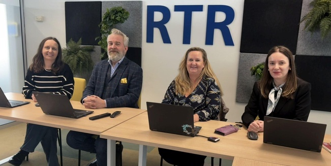  Martina Koch-Lebenbauer,  Jörg-Stefan Baumgärtel, Martha Chromy und Josipa Zecevic teilen die wichtigsten Learnings zur Endabrechnung 