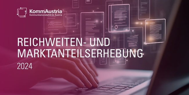 Finger auf einer Computer-Tastatur