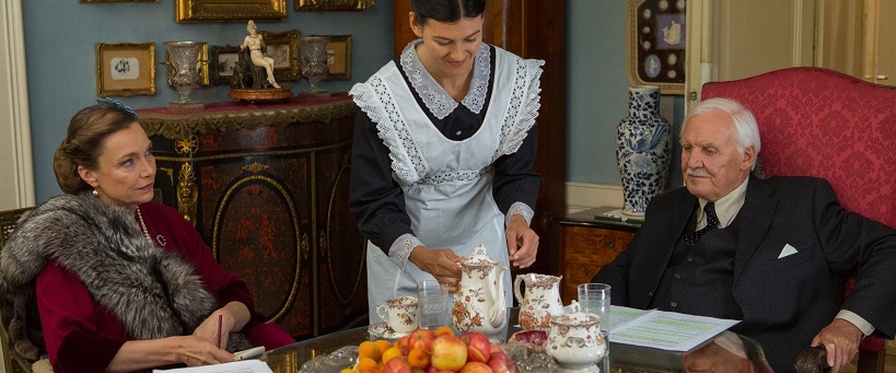 Journalistin (Aglaia_Szyszkowitz) interviewt Lehar_(Wolfgang Hübsch)