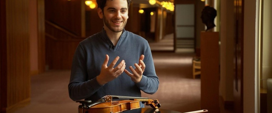 Emmanuel Tjekavorian im Gespräch